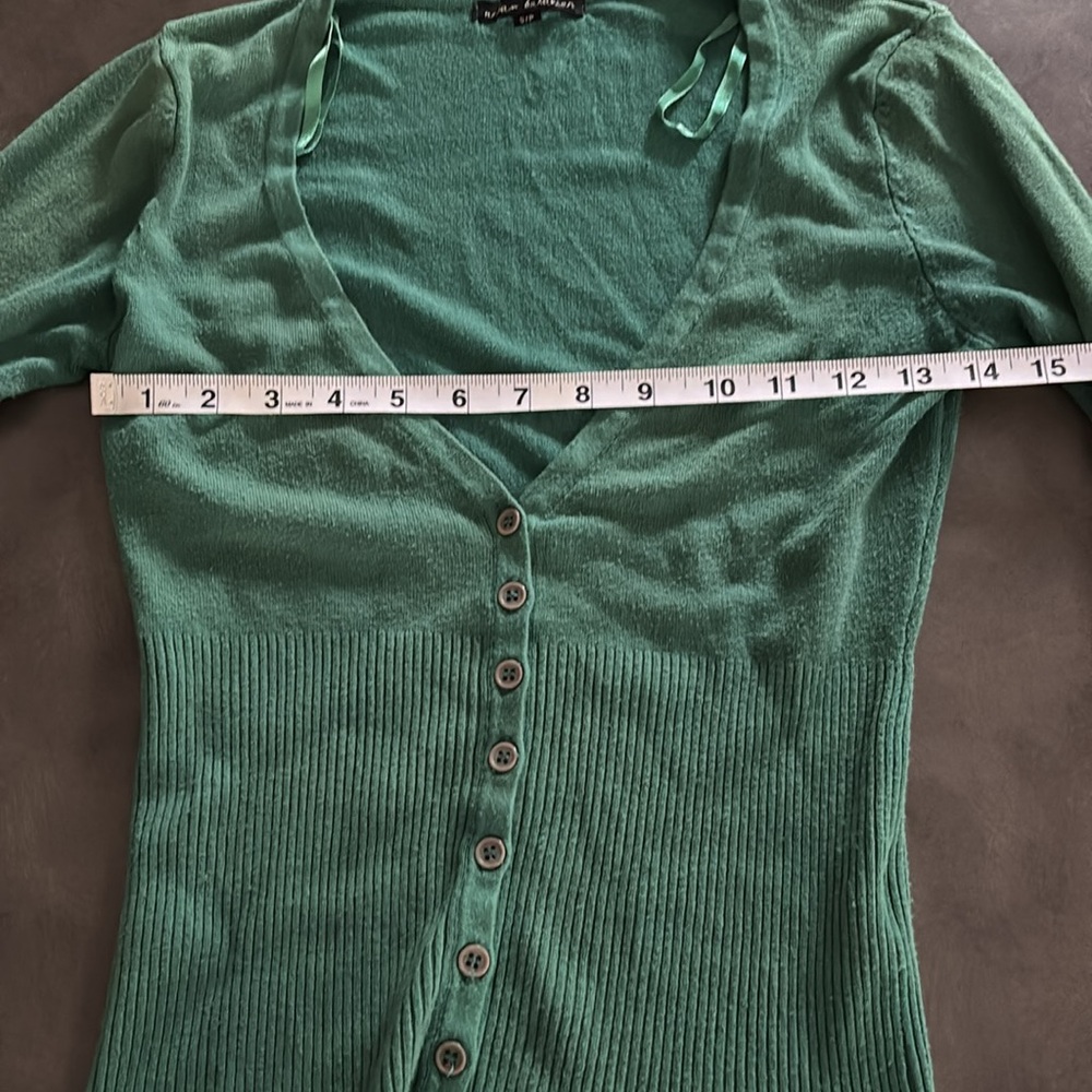 Green Button-Up Cardigan - Picture 6 of 9